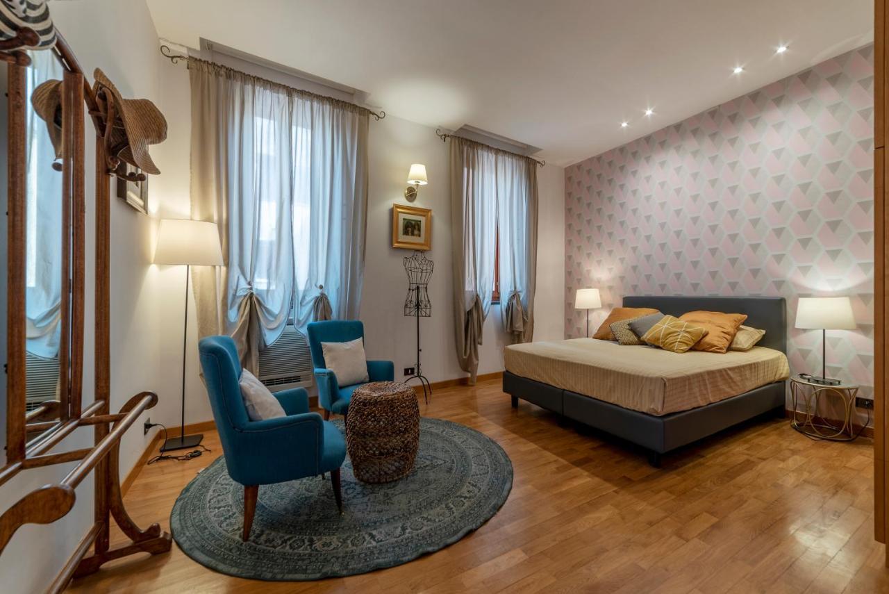 רומא Piazza Di Spagna Elegant Flat מראה חיצוני תמונה