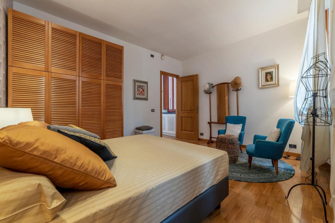 רומא Piazza Di Spagna Elegant Flat מראה חיצוני תמונה